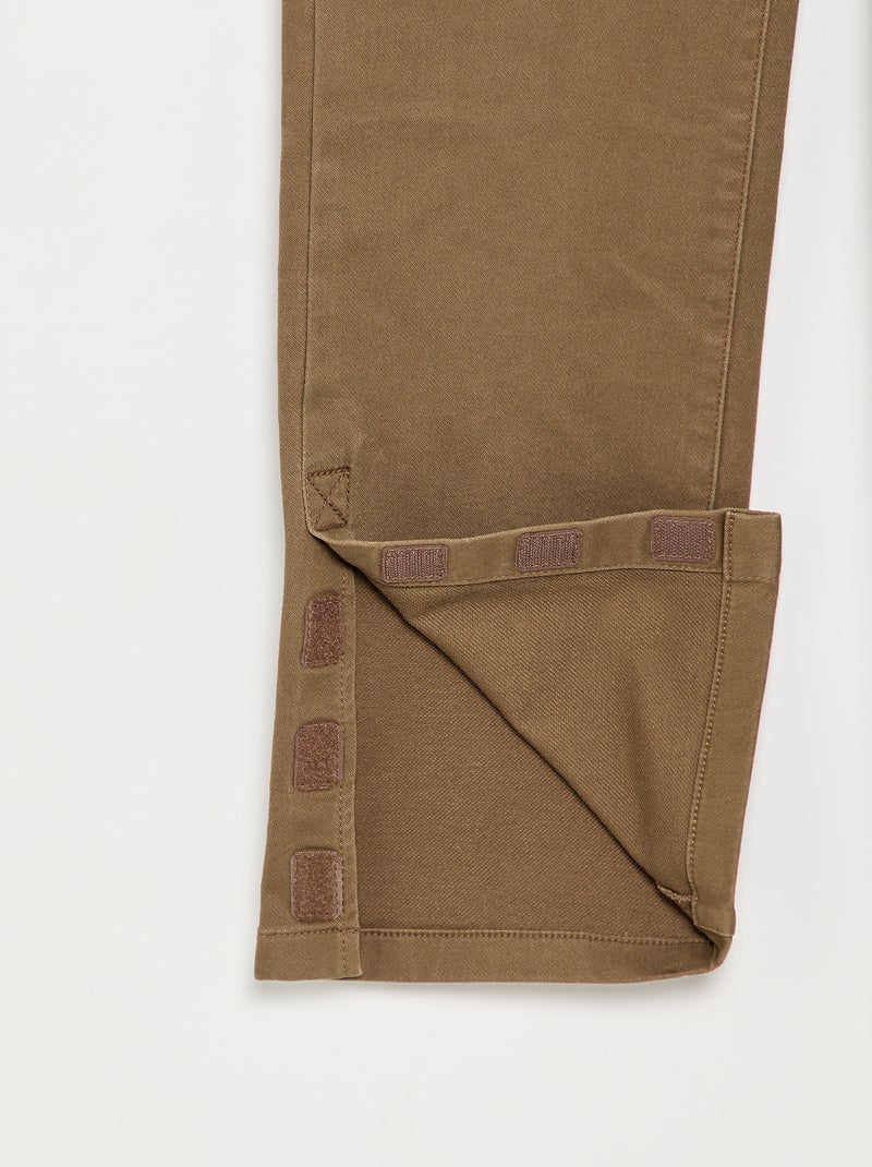 Pantalón regular con bolsillos de solapa - colección fácil de poner Marron - Kiabi