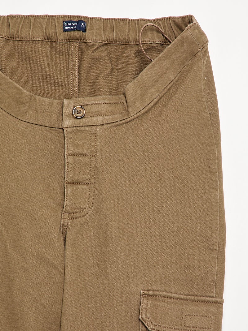 Pantalón regular con bolsillos de solapa - colección fácil de poner Marron - Kiabi