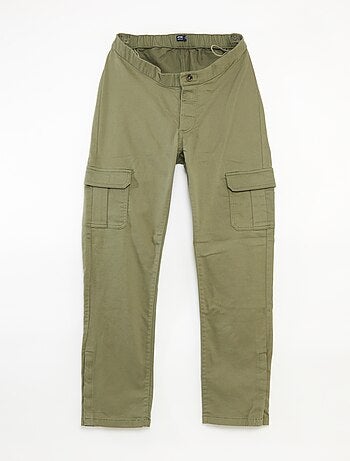 Pantalón regular con bolsillos de solapa - colección fácil de poner