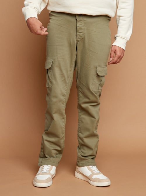 Pantalón regular con bolsillos de solapa - colección fácil de poner - Kiabi