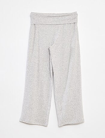 Pantalón regular con cintura elástica