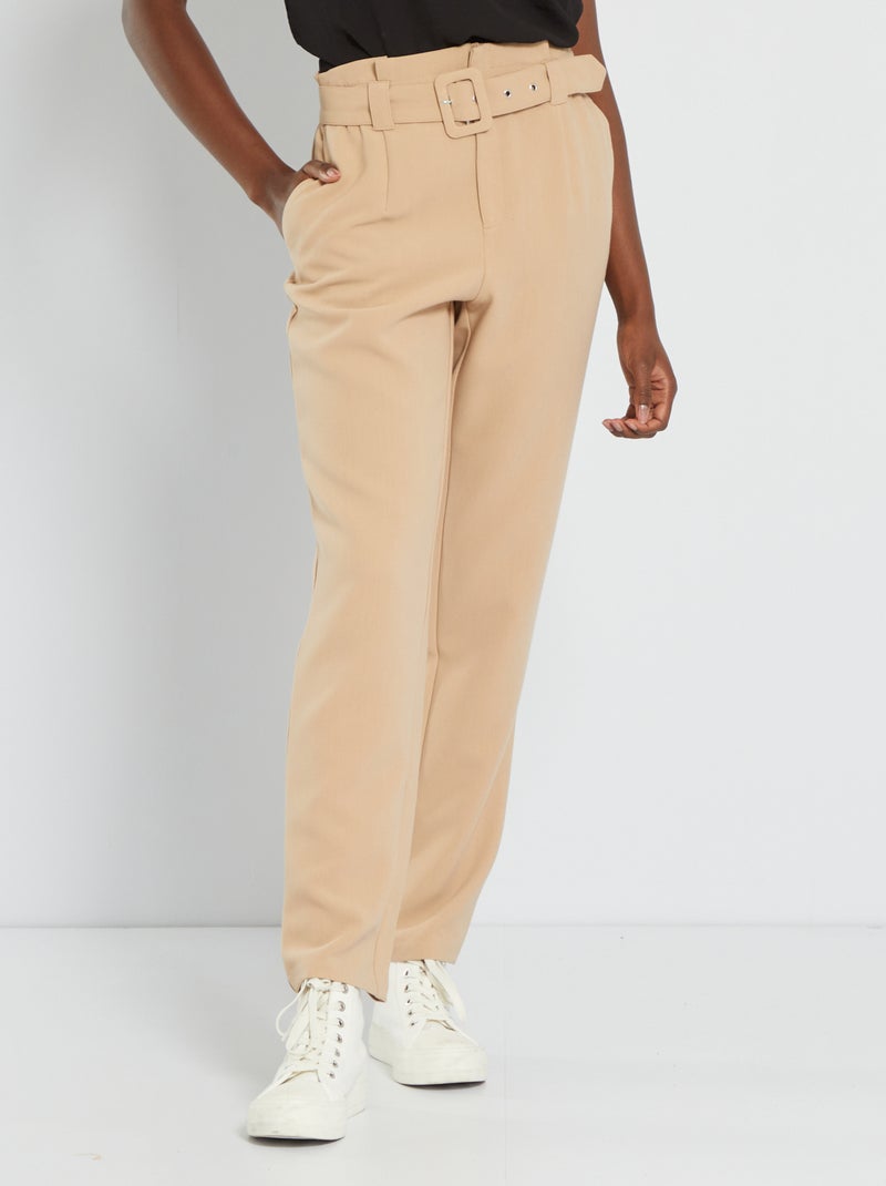 Pantalón regular de talle alto + cinturón BEIGE - Kiabi