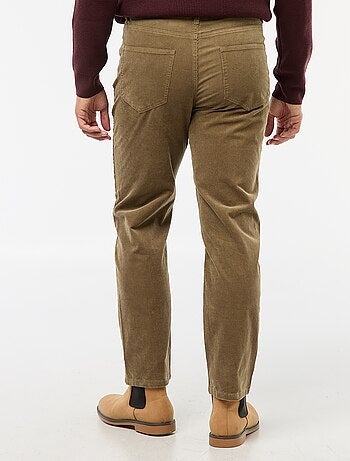 Pantalón regular fit de pana lisa