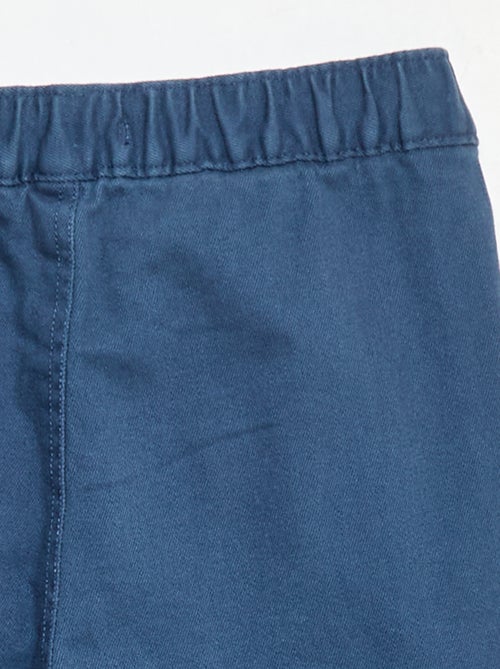 Pantalón regular multibolsillos - Kiabi Pantalón regular multibolsillos - Kiabi