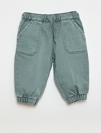 Pantalón corte relajado