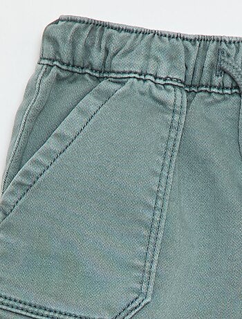 Pantalón corte relajado