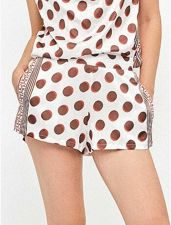 Pantalón short estampado lunares monogramen en tejido satén