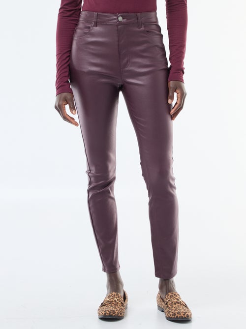 Pantalón skinny coated liso - Kiabi