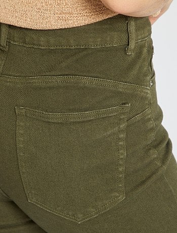 Pantalones de - caqui - Kiabi