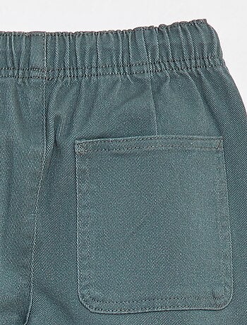Pantalón slim con cintura ajustable