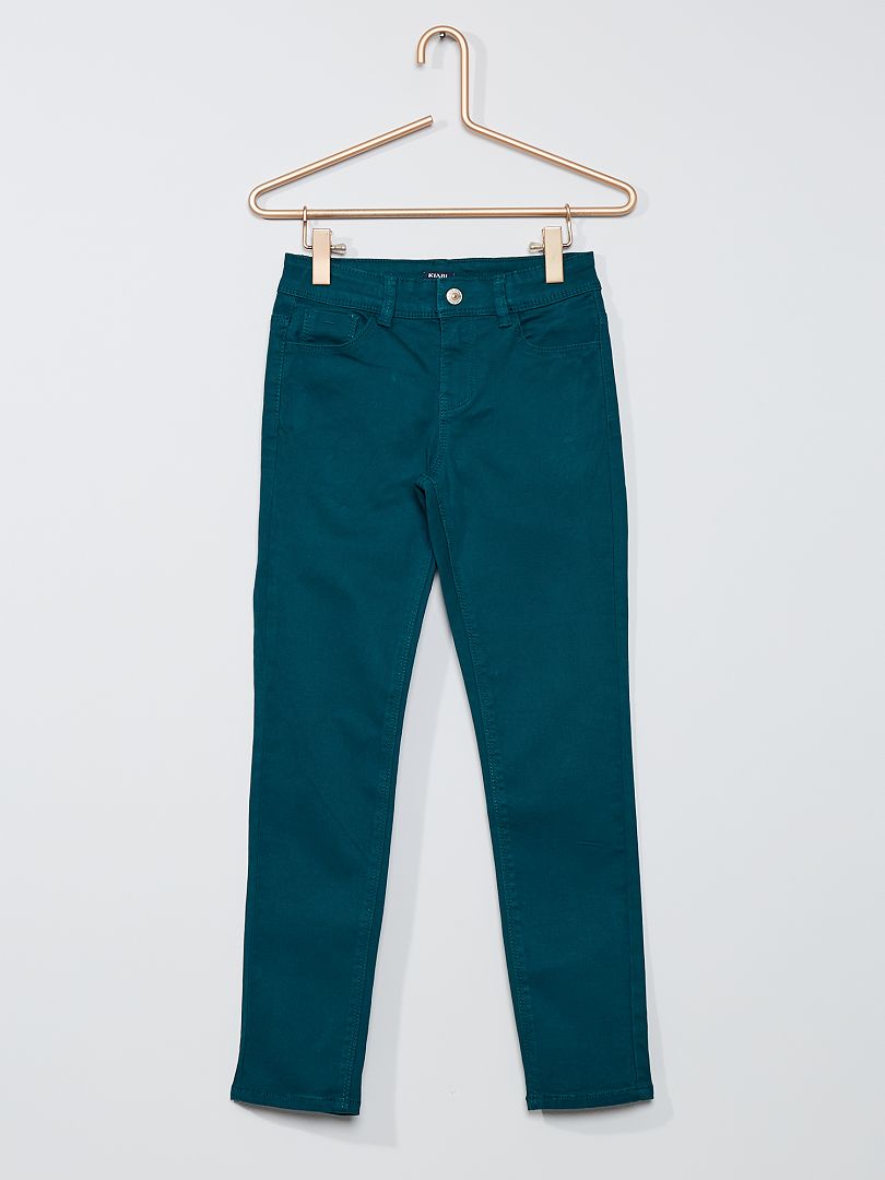 Pantalón slim de color VERDE - Kiabi