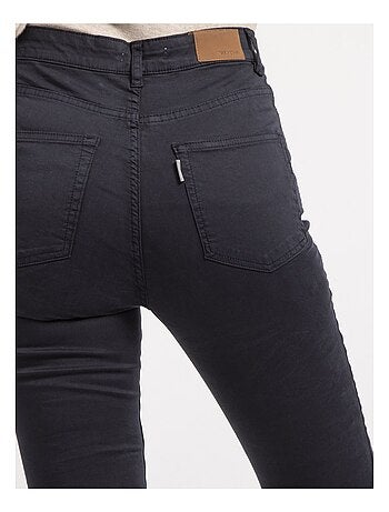 Pantalón slim EDITH