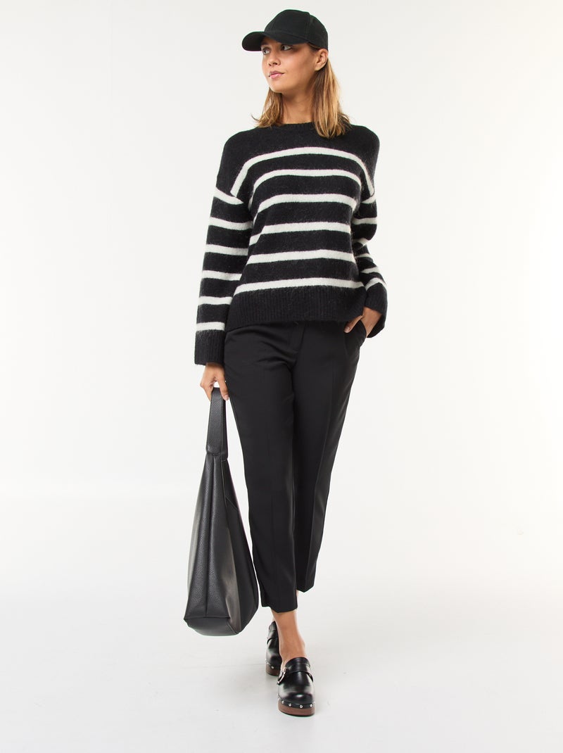 Pantalón slim fit Negro - Kiabi