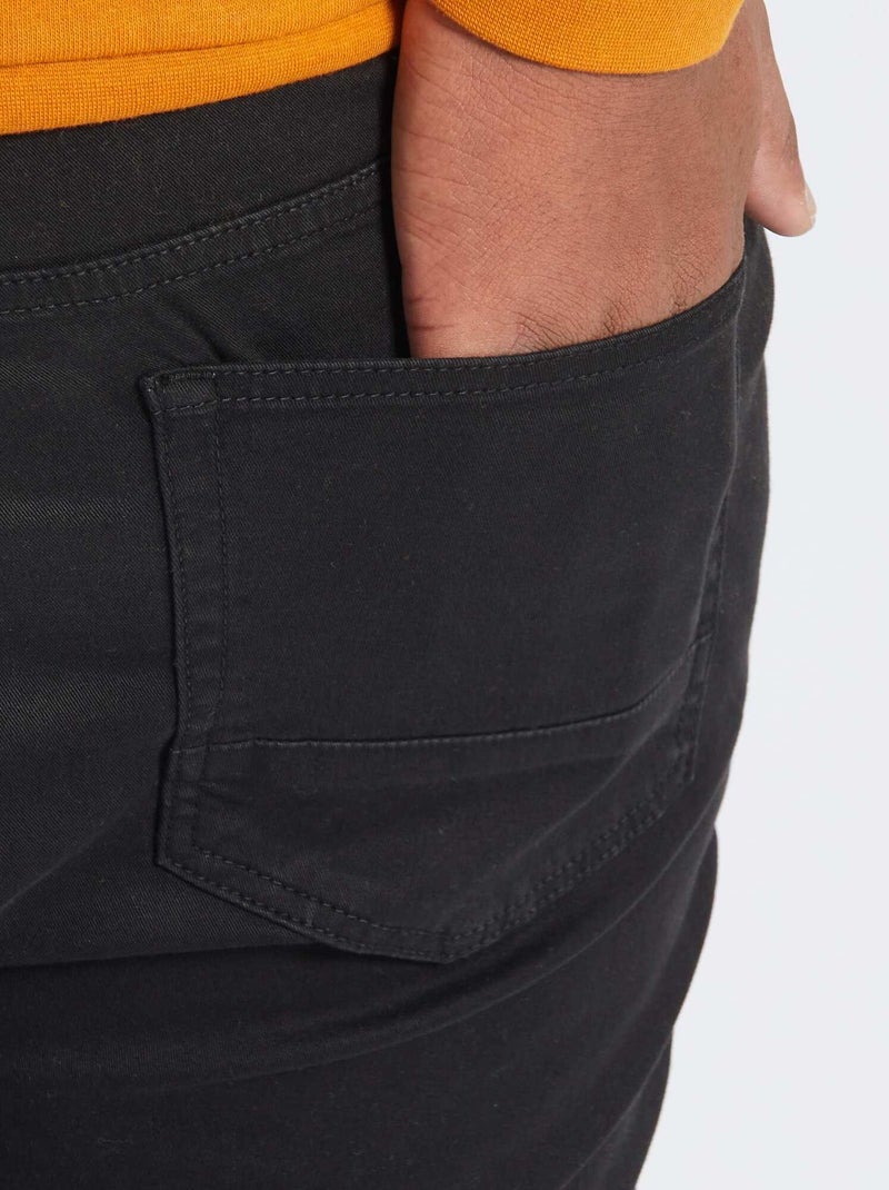 Pantalón slim L30 Negro - Kiabi