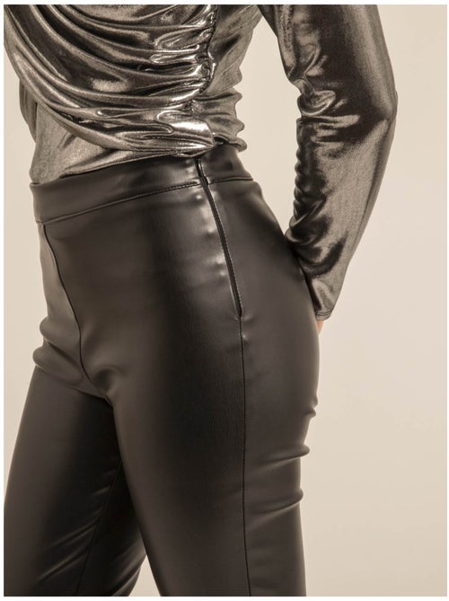 Pantalón slim símil cuero erona - Kiabi