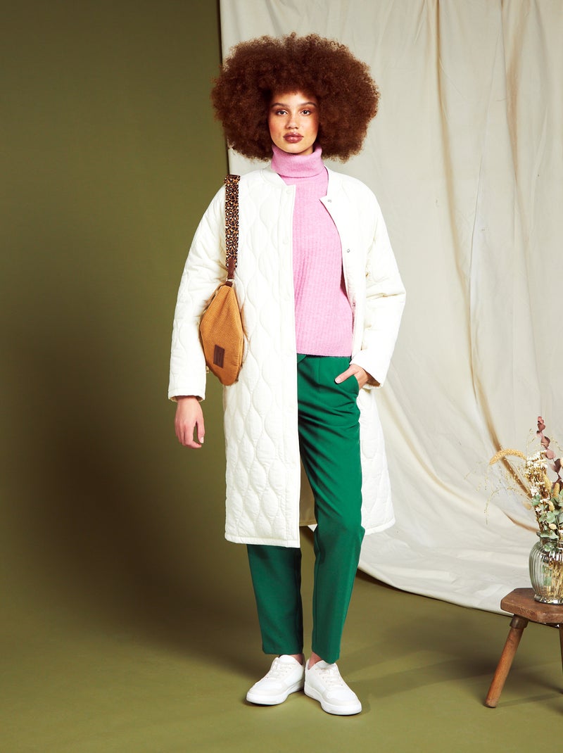 Pantalón tapered con cinturón Verde - Kiabi