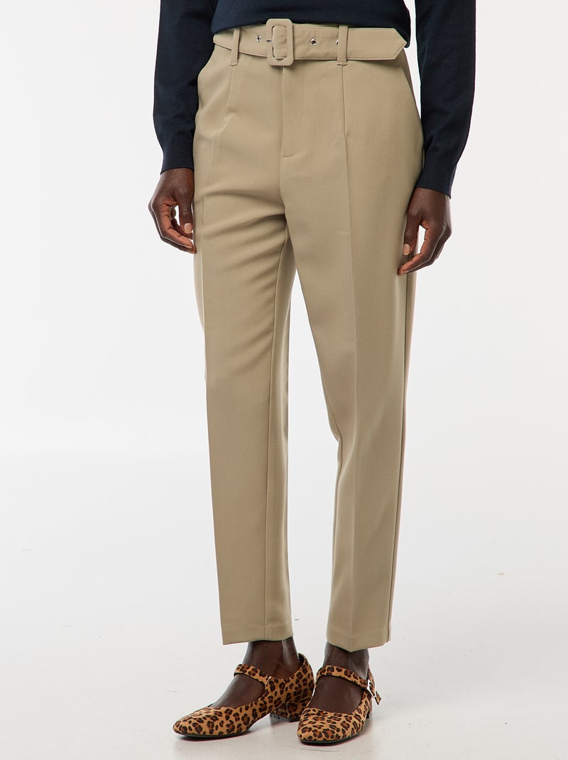 Pantalón tapered vaporoso con cinturón con hebilla Verde - Kiabi