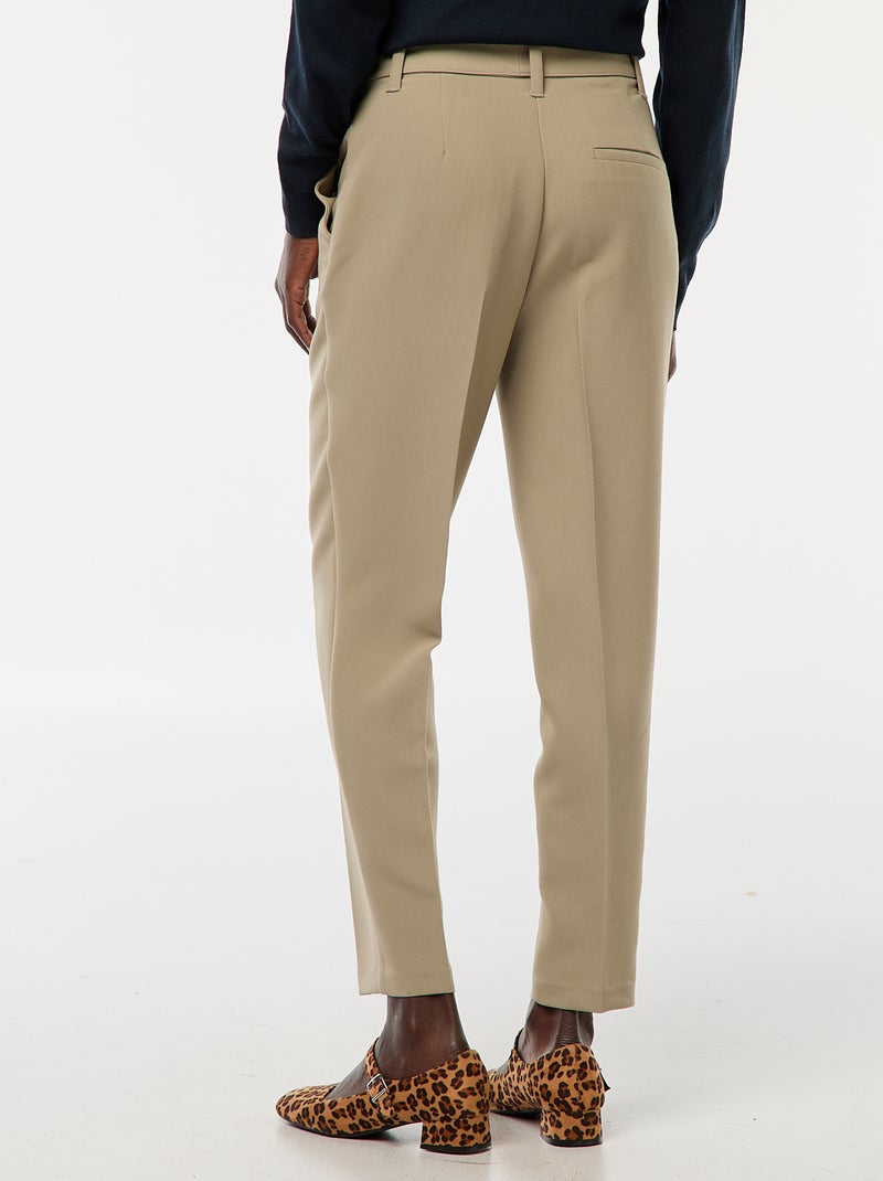 Pantalón tapered vaporoso con cinturón con hebilla Verde - Kiabi