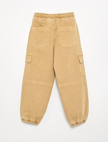 Pantalón tipo chándal