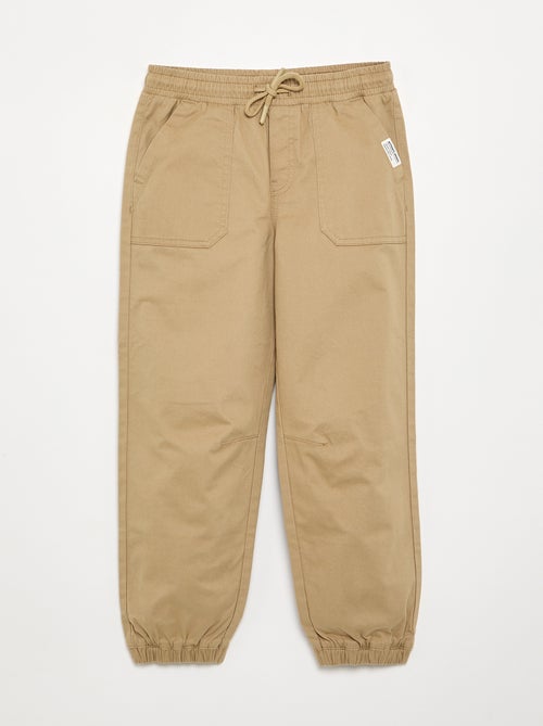 Pantalón tipo chándal de sarga - corte cómodo - Kiabi Pantalón tipo chándal de sarga - corte cómodo - Kiabi