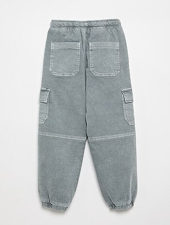 Pantalón tipo chándal
