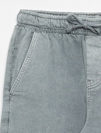 Pantalón tipo chándal