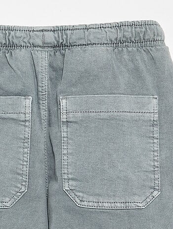 Pantalón tipo chándal