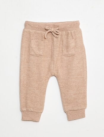 Pantalón tipo sarouel de punto liso