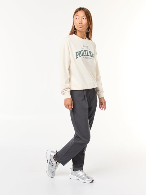 Pantalón tipo jogger liso - Kiabi