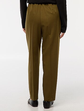 Pantalón tipo jogger liso