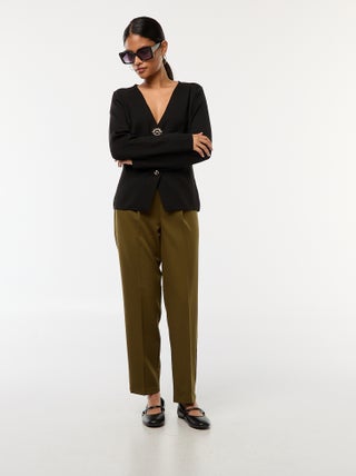 Pantalón tipo jogger liso