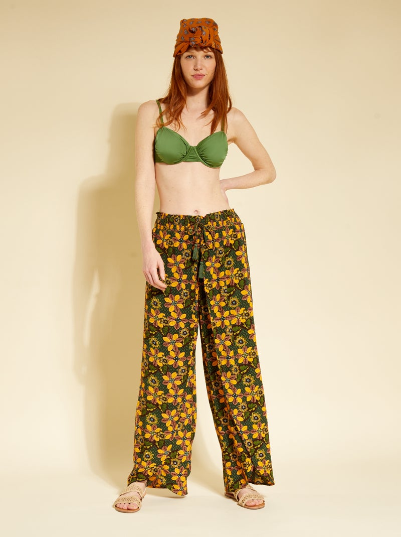 Pantalón vaporoso de punto de crepé con calados VERDE - Kiabi