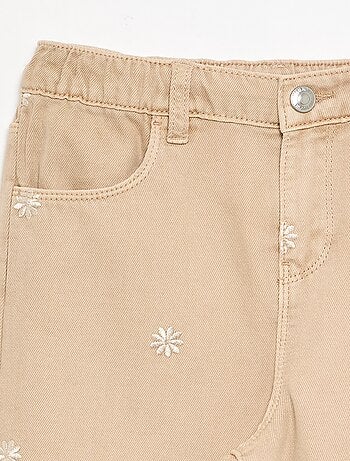Pantalón vaquero bordado