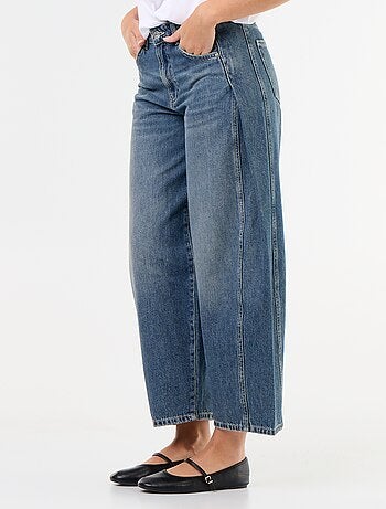 Pantalón Vaquero con pinzas fantasía