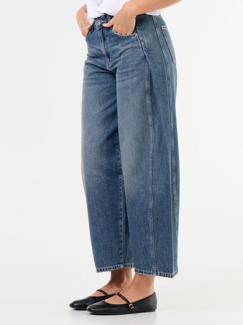 Pantalón Vaquero con pinzas fantasía - Kiabi