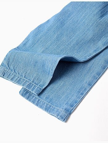 Pantalón vaquero con tirantes desmontables