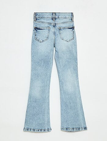 Pantalón vaquero corte flare - Corte + ajustado