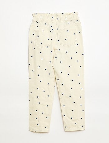 Pantalón vaquero corte mom con estampado