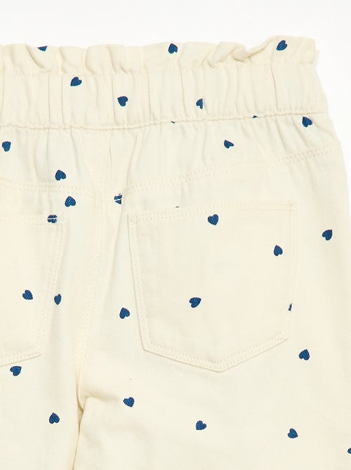 Pantalón vaquero corte mom con estampado - Kiabi