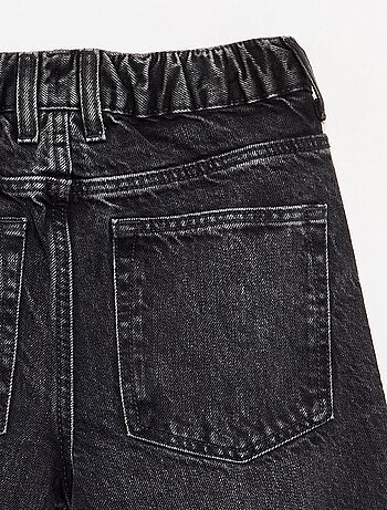 Pantalón vaquero de corte ancho