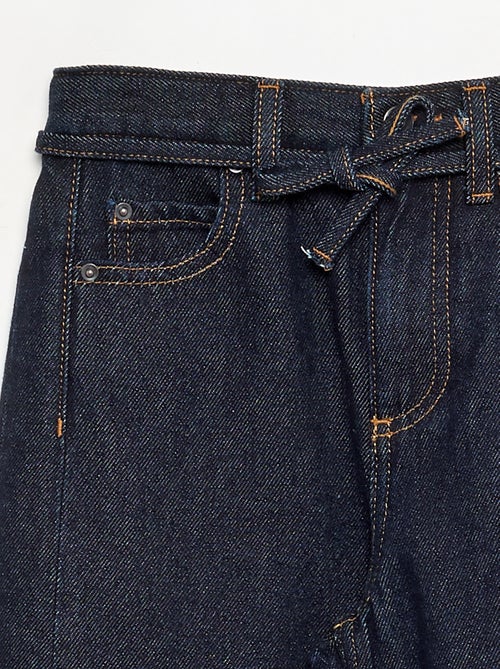 Pantalón vaquero de corte barrel con cinturón - Kiabi