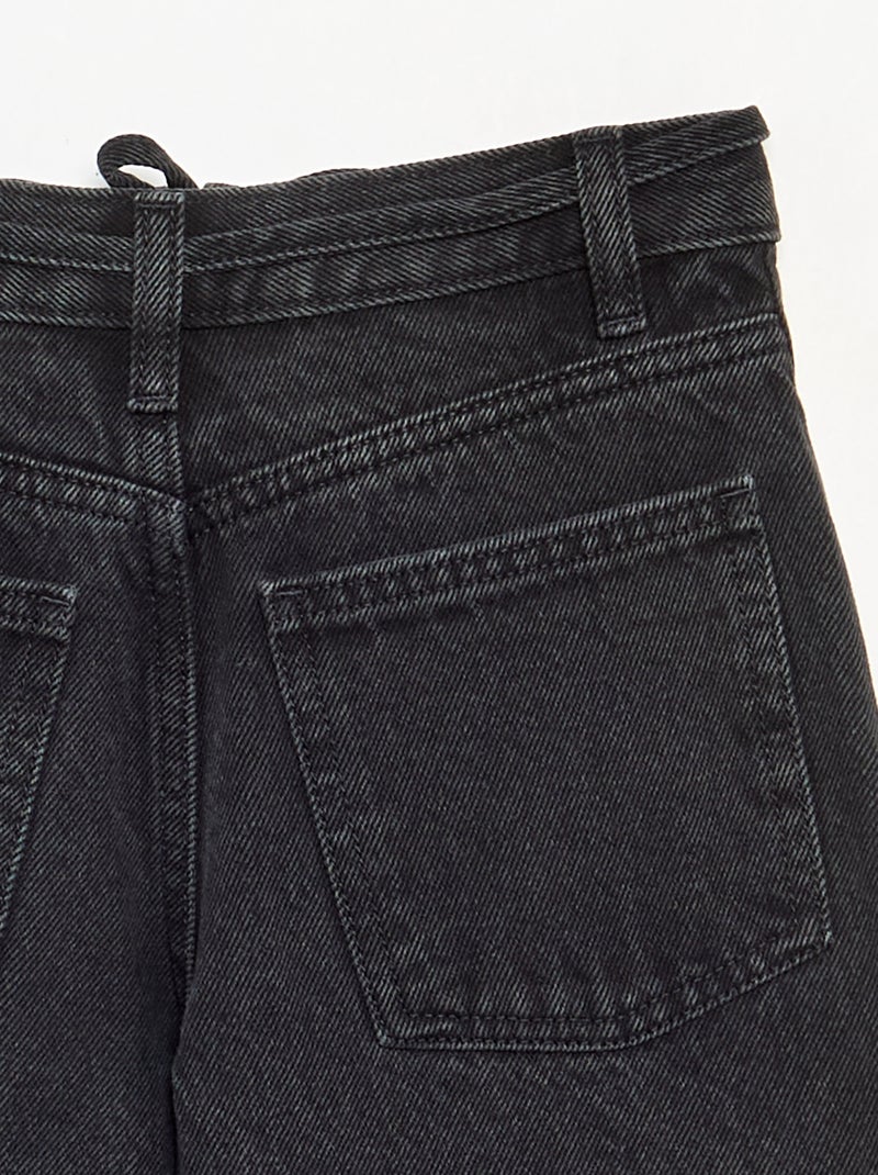 Pantalón vaquero de corte barrel con cinturón Negro - Kiabi