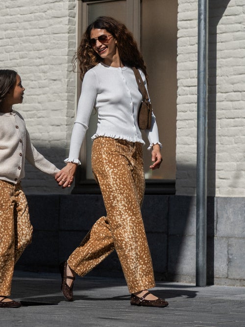 Pantalón vaquero de corte barrel con estampado - Kiabi Pantalón vaquero de corte barrel con estampado - Kiabi