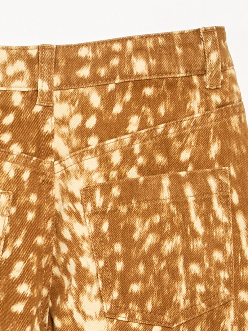 Pantalón vaquero de corte barrel con estampado de cervatillo Beige - Kiabi