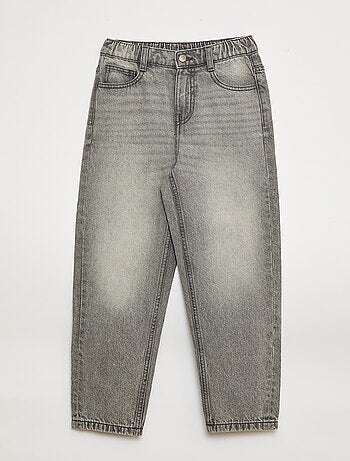 Pantalón vaquero de corte cómodo