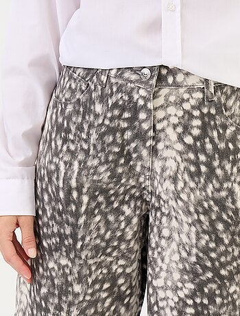 Pantalón vaquero de corte globo de tiro alto estampado