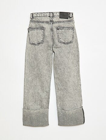 Pantalón vaquero efecto destroy