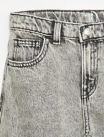 Pantalón vaquero efecto destroy