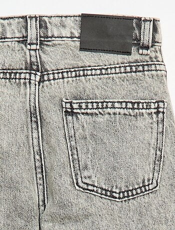 Pantalón vaquero efecto destroy