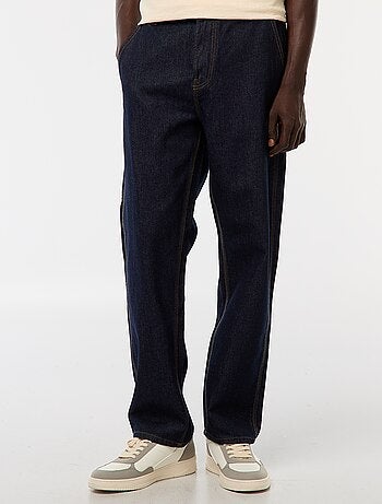 Pantalón vaquero estilo carpintero
